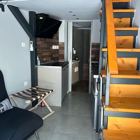 Youth Loft In Ano Poli Szaloniki Kültér fotó